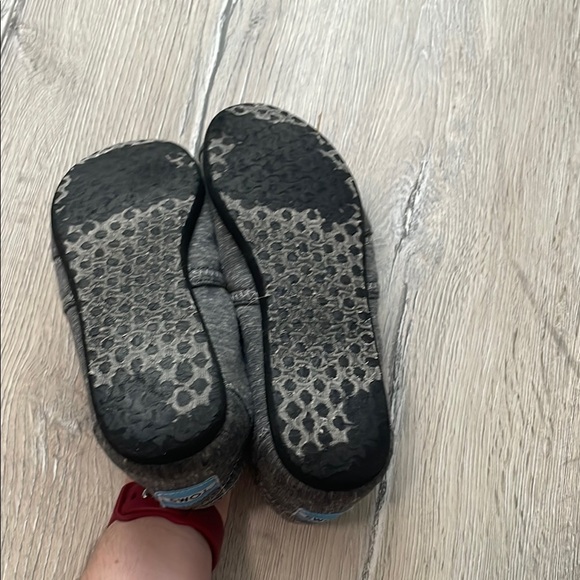 TOMS Gray Slip-On Shoes - Picture 7 of 9